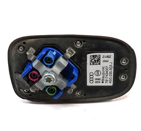 Thumbnail 6: 2013 AUDI A6 (C7 4G) RADIO STEREO ROOF MOUNT SHARK FIN ANTENNA MODULE (Blue)
