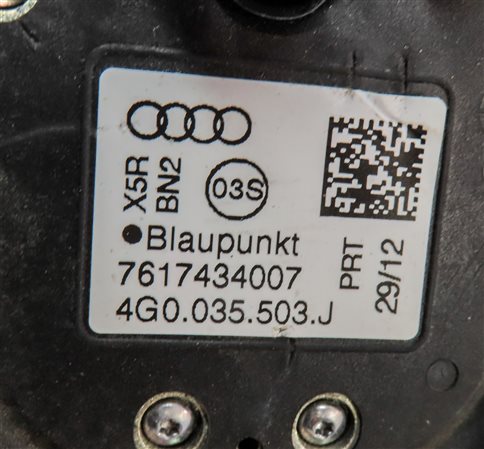 Thumbnail 7: 2013 AUDI A6 (C7 4G) RADIO STEREO ROOF MOUNT SHARK FIN ANTENNA MODULE (Blue)