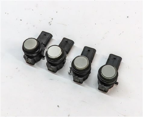 2017 BMW 330E 3-SERIES (F30) REAR PDC PARK ASSIST DISTANCE SENSOR SET-4 (White)