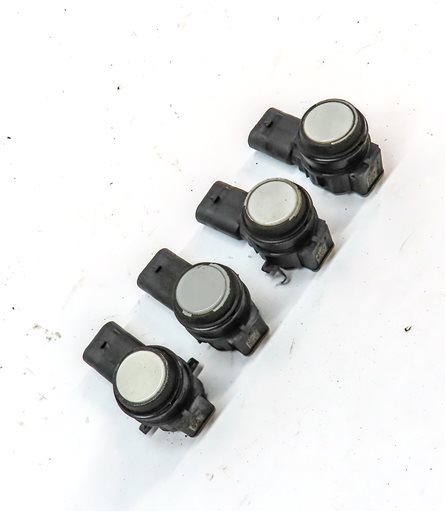 Thumbnail 3: 2017 BMW 330E 3-SERIES (F30) REAR PDC PARK ASSIST DISTANCE SENSOR SET-4 (White)