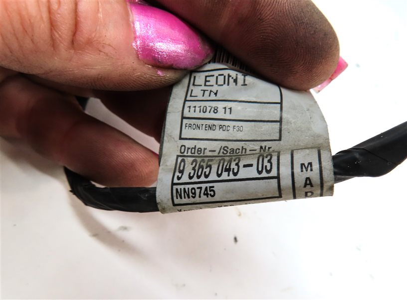 Thumbnail 6: 2017 BMW 330E (F30) REAR PDC PARK DISTANCE SENSOR SET-4 & HARNESS (White)