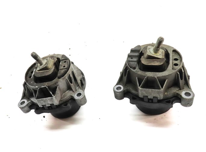 Thumbnail 2: 2017 BMW 330E HYBRID (F30) 2.0L B48 ENGINE LEFT & RIGHT MOTOR MOUNT SET-2