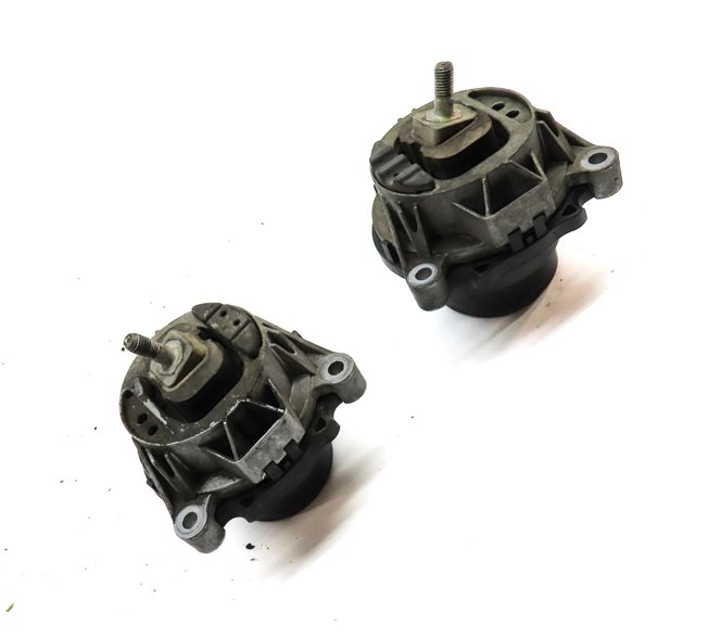 Thumbnail 3: 2017 BMW 330E HYBRID (F30) 2.0L B48 ENGINE LEFT & RIGHT MOTOR MOUNT SET-2