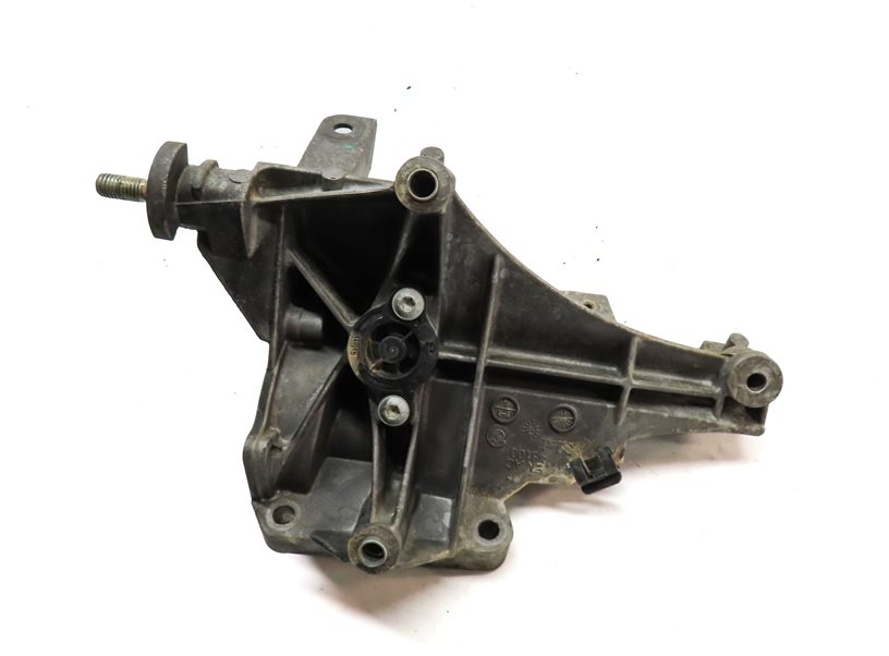 Thumbnail 3: 2017 BMW 330E HYBRID (F30) 2.0L B48 ENGINE WATER PUMP HOUSING ACCESSORY BRACKET