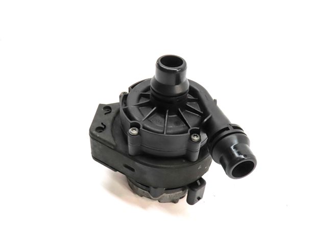 2016-2018 BMW 330E HYBRID (F30) 2.0L B48 RIGHT LOWER ELECTRIC COOLANT PUMP