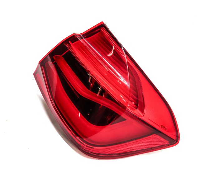 16-18 BMW 3-SERIES (F30) SEDAN REAR RIGHT OUTER LED TAILLIGHT BRAKE LIGHT LAMP