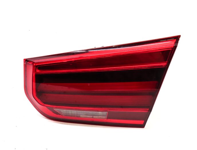 Thumbnail 5: 16-18 BMW 3-SERIES (F30) SEDAN REAR RIGHT INNER LED TAILLIGHT BRAKE LIGHT LAMP