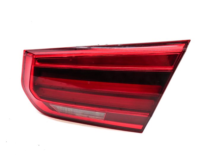 Thumbnail 6: 16-18 BMW 3-SERIES (F30) SEDAN REAR RIGHT INNER LED TAILLIGHT BRAKE LIGHT LAMP