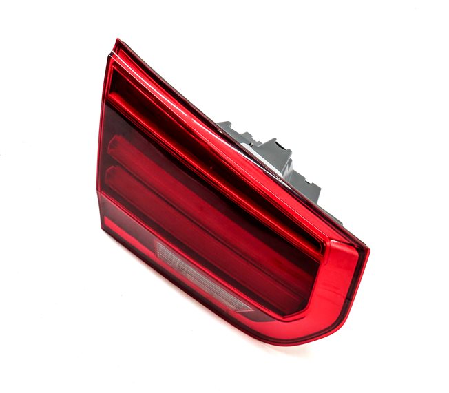 16-18 BMW 3-SERIES M3 (F30) SEDAN REAR LEFT INNER TRUNK LED TAILLIGHT LIGHT LAMP