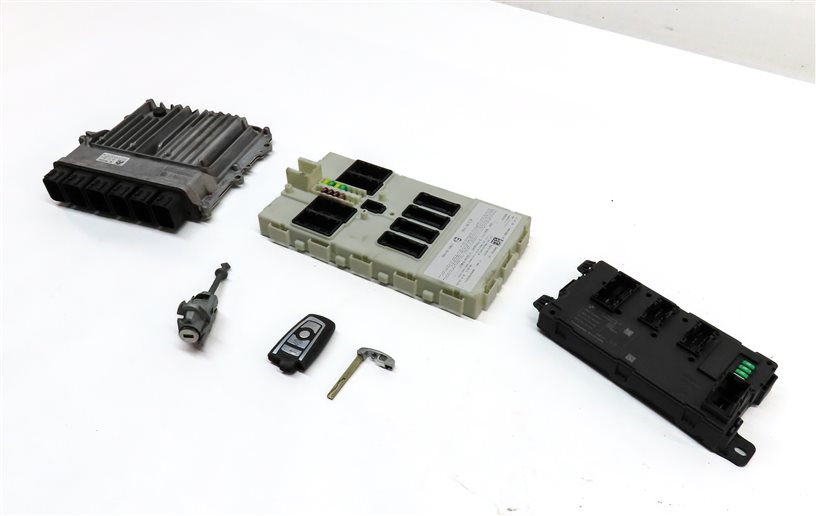 16-18 BMW 330E (F30) 2.0L B48 ENGINE BCM DME ECM ECU BODY CONTROL MODULE KEY SET