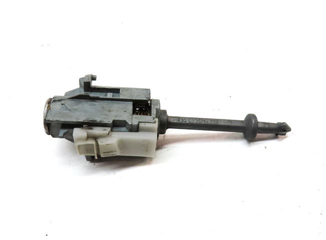 Thumbnail 8: 16-18 BMW 330E (F30) 2.0L B48 ENGINE BCM DME ECM ECU BODY CONTROL MODULE KEY SET