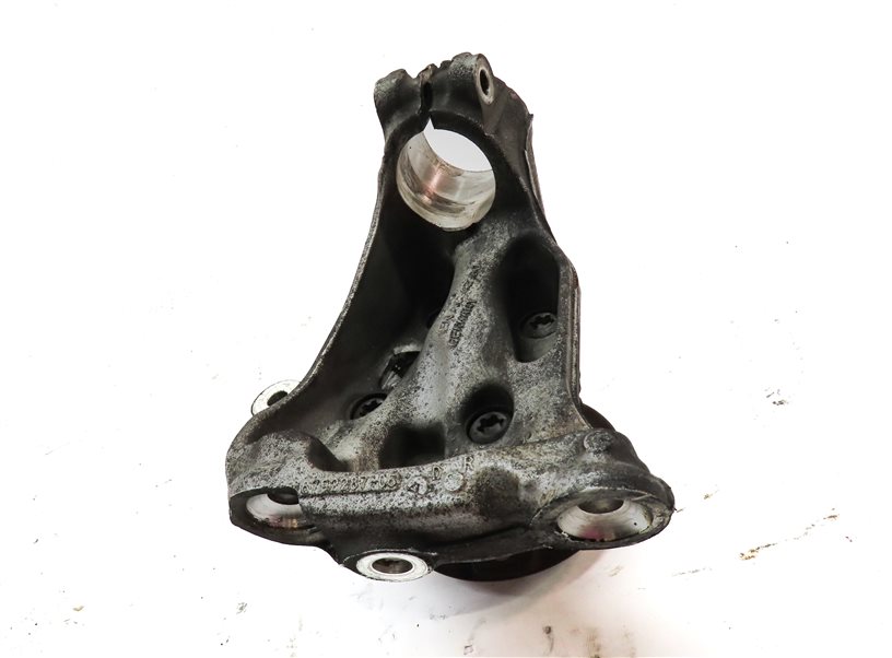 Thumbnail 2: 12-18 BMW 320i 328i 330i 335i 340i (F30) SEDAN LEFT FRONT SPINDLE KNUCKLE HUB