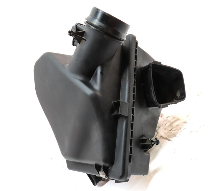 Thumbnail 4: 2016-2018 BMW 330E HYBRID (F30) 2.0L B48 AIR CLEANER AIR INTAKE FILTER BOX