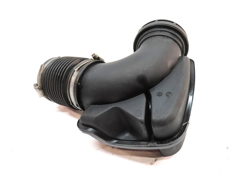 Thumbnail 6: 2017 BMW 330E HYBRID (F30) 2.0L B48 ENGINE AIR INTAKE DUCT ELBOW PIPE TUBE