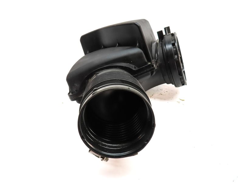 Thumbnail 9: 2017 BMW 330E HYBRID (F30) 2.0L B48 ENGINE AIR INTAKE DUCT ELBOW PIPE TUBE