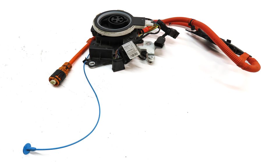 Thumbnail 5: 16-18 BMW 330E (F30) HYBRID HIGH VOLTAGE BATTERY CHARGER PLUG CHARGING PORT