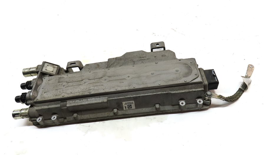 Thumbnail 3: 16-18 BMW 330E (F30) HYBRID BATTERY CHARGER VOLTAGE INVERTER CONVERTER