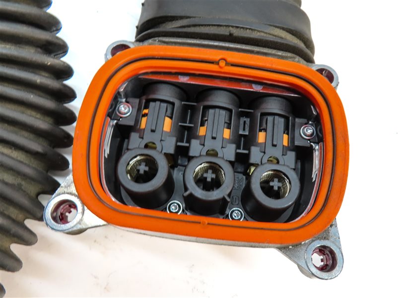 Thumbnail 6: 2017 BMW 330E HYBRID (F30) HIGH VOLTAGE EV BATTERY CABLE WIRE WIRING HARNESS