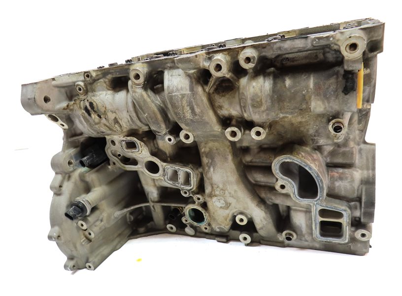 Thumbnail 7: 2017 BMW 330E HYBRID (F30) 2.0L B48B20A ENGINE BARE CYLINDER BLOCK