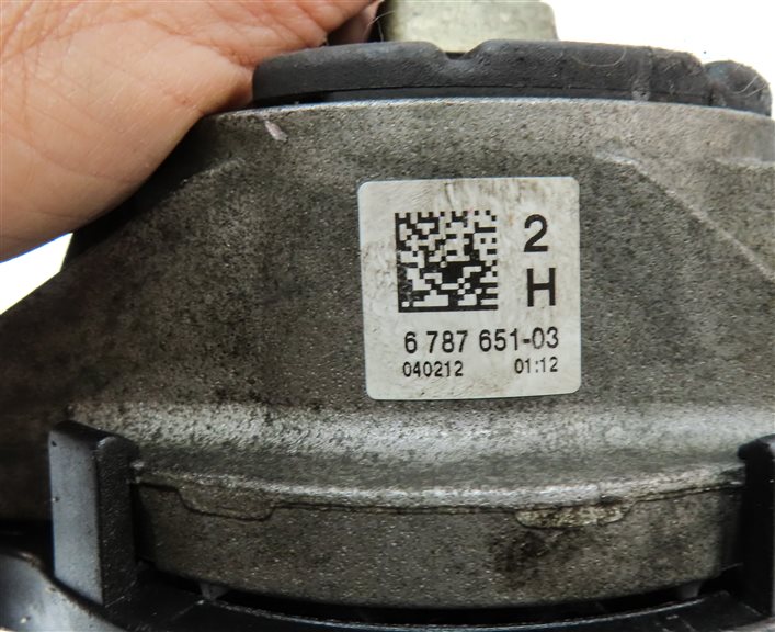 Thumbnail 9: 2012 BMW 328I (F30) 2.0L (N20) LEFT & RIGHT ENGINE MOTOR MOUNT SET/2