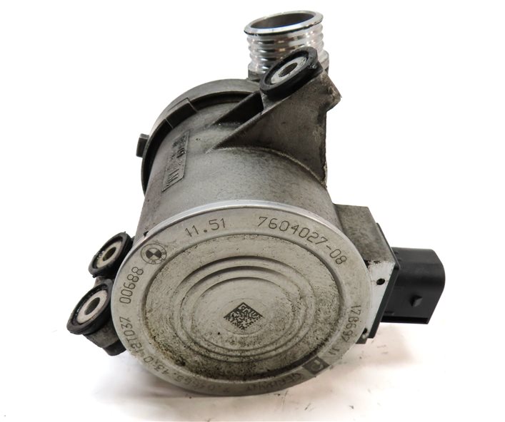 Thumbnail 5: 12-18 BMW 328i 428i 528i X3 X5 Z4 (F30 F31 F32 F10 E84 F15 F25) 2.0L WATER PUMP