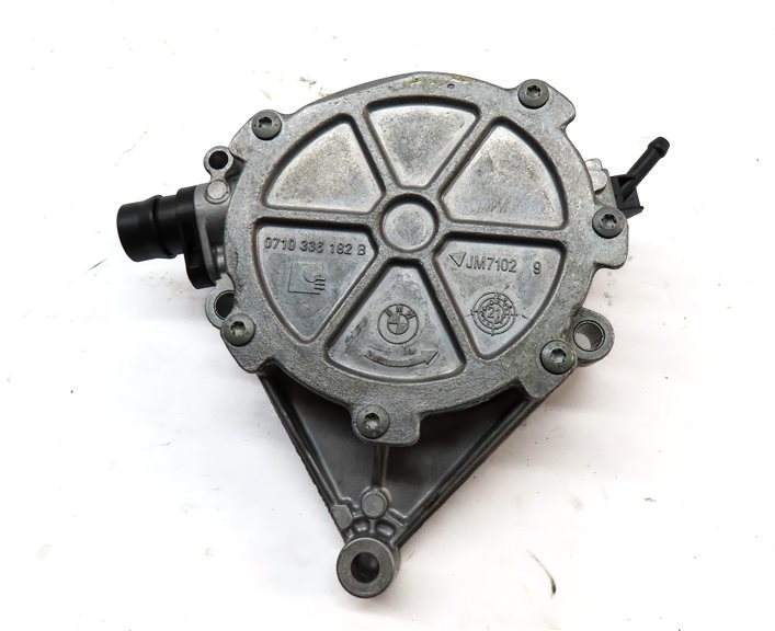 Thumbnail 5: 12-14 BMW 328i 528i X1 X3 Z4 (F30 F10 E84 F25 E89) 2.0L TURBO BRAKE VACUUM PUMP