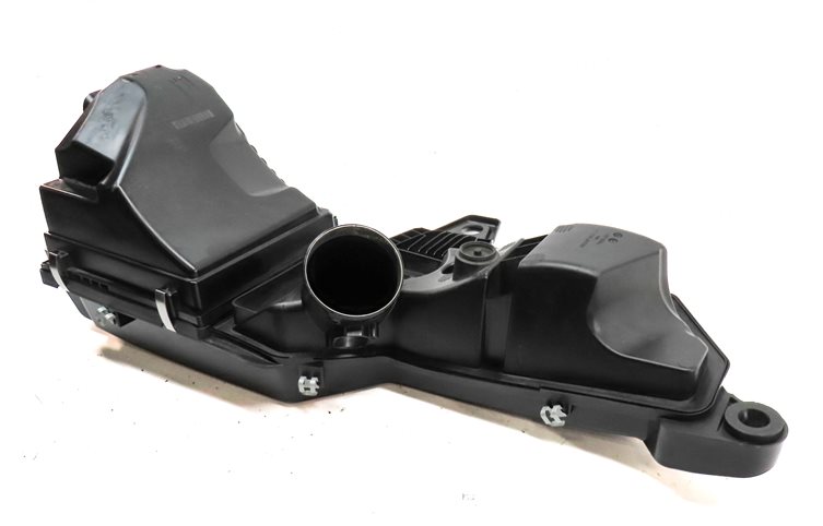 2012-2016 BMW 2 3 4 SERIES (F22 F30 F32) 2.0L N20 TURBO ENGINE AIR FILTER BOX