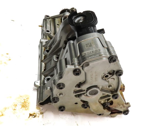 Thumbnail 5: 2012 BMW 328I (F30) 2.0L (N20) ENGINE MOTOR OIL FLUID PUMP w/ PICK UP TUBE