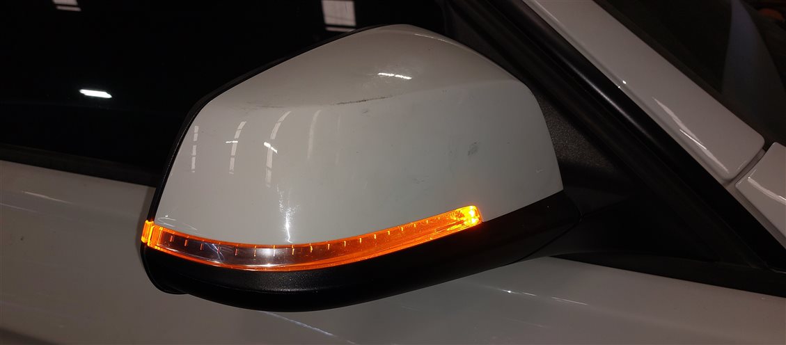 Thumbnail 2: 12-13 BMW 328i 335i (F30) SEDAN RIGHT P-FOLD AUTO DIM MEMORY DOOR MIRROR (White)