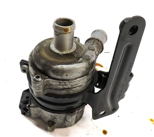 Thumbnail 5: 2016 AUDI A6 (C7) 3.0L SUPER (CREC) ENGINE AUXILIARY WATER COOLANT PUMP