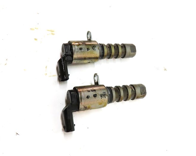 Thumbnail 4: 16 AUDI A6 (C7) 3.0L SUPER (CREC) ENGINE VVT VARIABLE VALVE TIMING SOLENOID SET