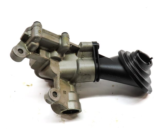 Thumbnail 10: 2016 AUDI A6 (C7) 3.0L SUPER (CREC) ENGINE MOTOR OIL FLUID PUMP w/ SPROCKET