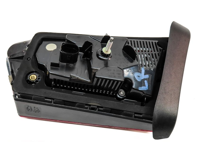 Thumbnail 6: 16-18 AUDI A6 S6 C7 4G8 REAR LEFT DRIVER INNER LED (8SL) TAILLIGHT LIGHT LAMP