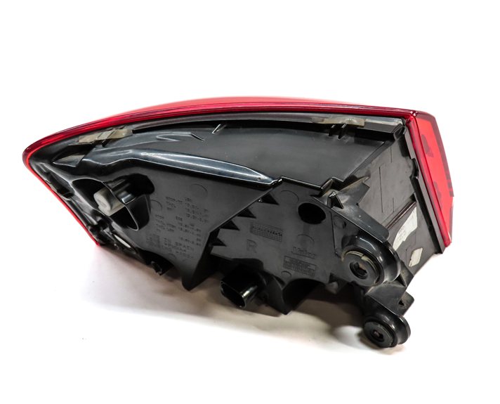 Thumbnail 6: 16-18 AUDI A6 S6 C7 4G8 REAR RIGHT PASSENGER OUTER LED 8SL TAILLIGHT LIGHT LAMP