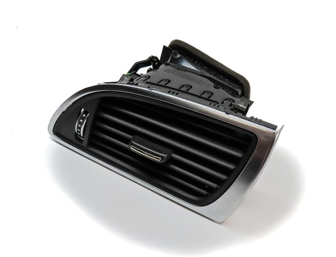2016 AUDI A6 (C7) FRONT RIGHT PASSENGER OUTER DASH HEAT AIR AC HVAC VENT (Black)