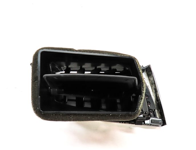 Thumbnail 7: 2016 AUDI A6 (C7) FRONT RIGHT PASSENGER OUTER DASH HEAT AIR AC HVAC VENT (Black)