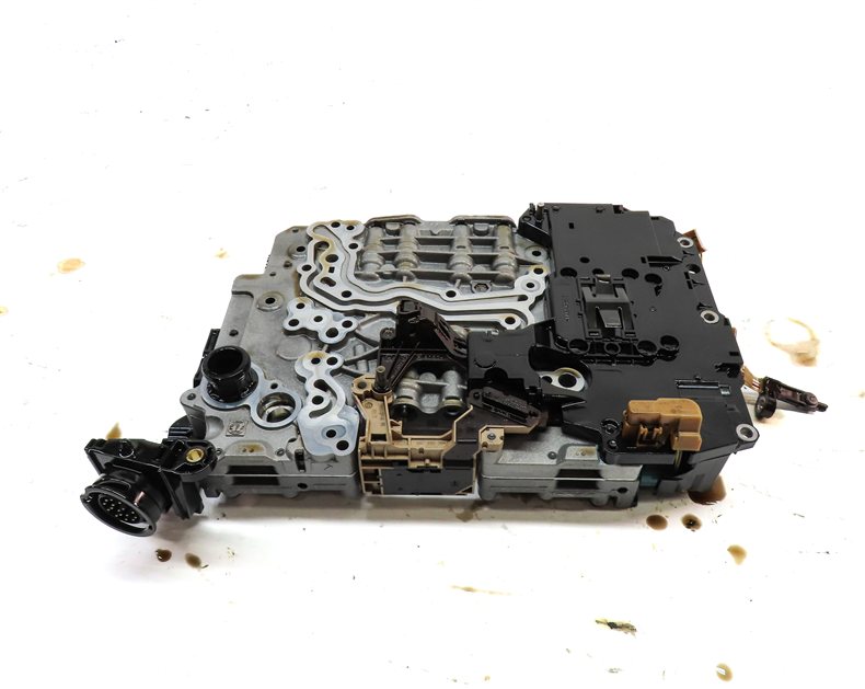 Thumbnail 7: 2016-2018 AUDI A6 A7 (C7 4G8) AUTOMATIC AUTO TRANSMISSION VALVE BODY 