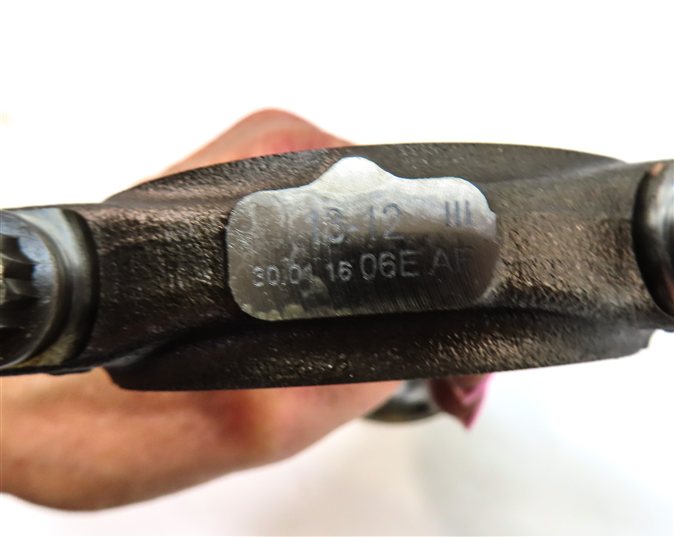 Thumbnail 6: 15-18 AUDI A3 A6 TT (8V C7 4G 8S) 2.0L TURBO ENGINE PISTON & CONNECTING ROD SET6