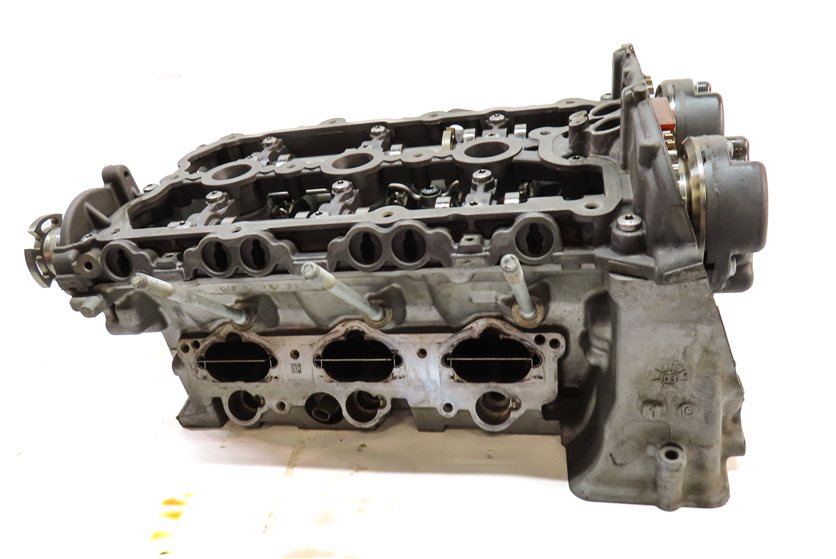 Thumbnail 3: 15-18 AUDI A6 A7 A8 C7 4G8 D4 4H 3.0L RIGHT PASSENGER ENGINE CYLINDER HEAD