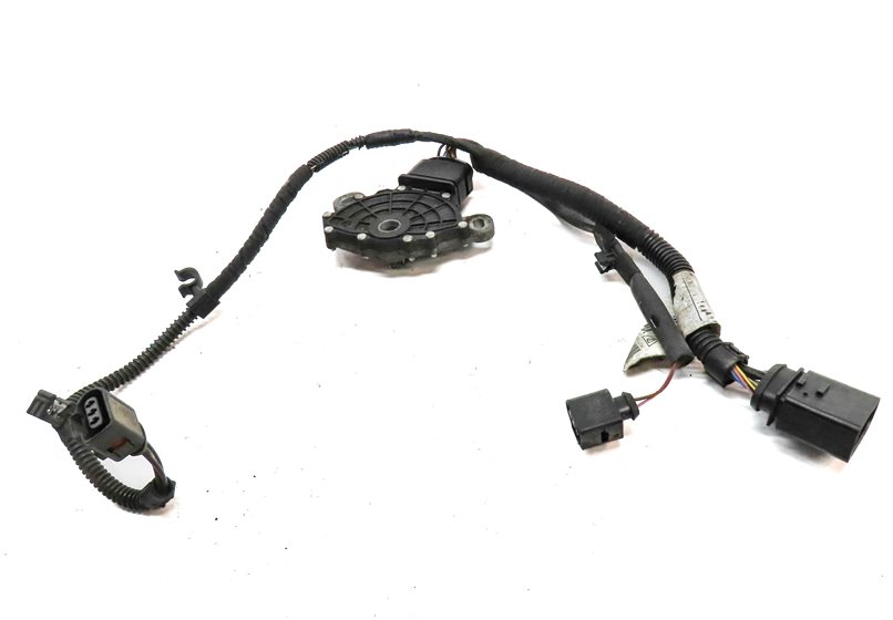 Thumbnail 2: 2011 PORSCHE CAYENNE (958) AUTO TRANSMISSION NEUTRAL SAFETY SWITCH w/ HARNESS