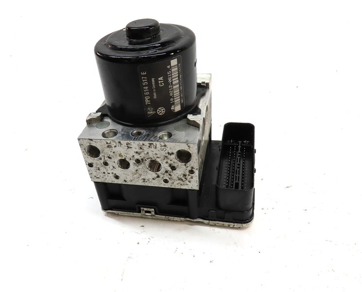 Thumbnail 2: 2011-2012 PORSCHE CAYENNE (958) ABS ANTI LOCK BRAKE PUMP w/ MODULE