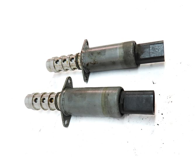 Thumbnail 3: 2011 PORSCHE CAYENNE (958) 3.6L VR6 NON-TURBO ENGINE VVT TIMING SOLENOID SET/2