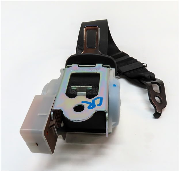 Thumbnail 4: 2011 PORSCHE CAYENNE (958) REAR CENTER SEAT SEATBELT BELT RETRACTOR (BLACK)