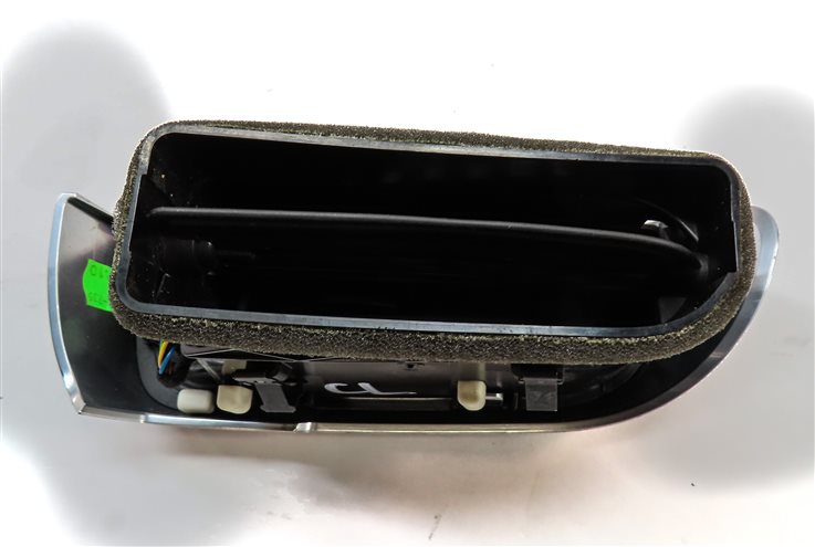 Thumbnail 6: 11 PORSCHE CAYENNE (958) FRONT LEFT CENTER DASH HEAT AIR AC VENT (BLACK/SILVER)