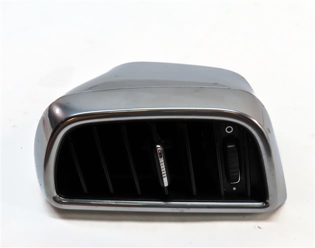 Thumbnail 3: 2011 PORSCHE CAYENNE (958) REAR RIGHT HEAT AIR AC HVAC VENT (BLACK/SILVER)