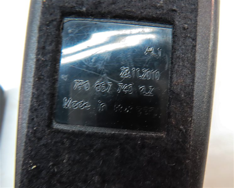 Thumbnail 7: 2011 PORSCHE CAYENNE (958) REAR LEFT CENTER RIGHT SEATBELT BUCKLE RECEIVER SET/3
