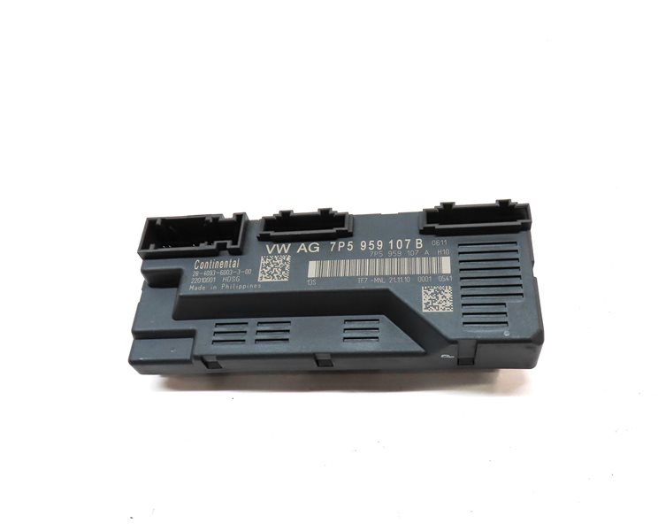 Thumbnail 2: 2011 PORSCHE CAYENNE (958) REAR TRUNK LIFTGATE HATCH LID CONTROL MODULE