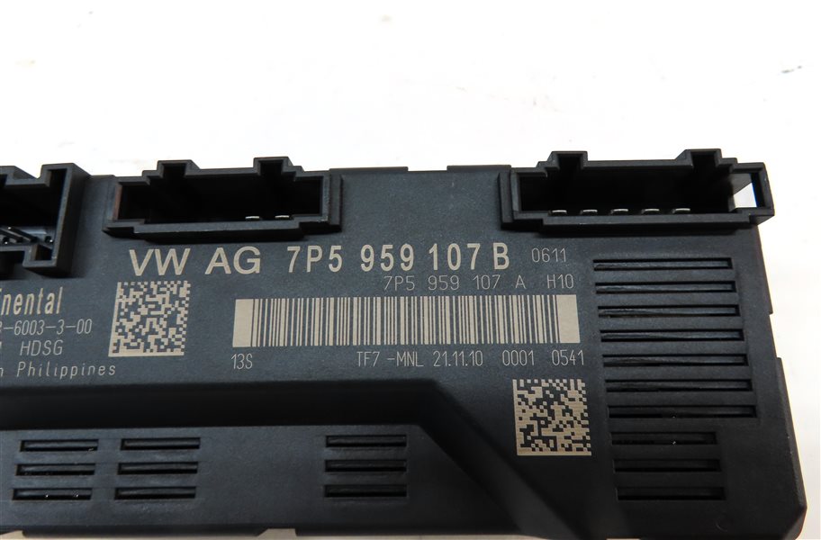 Thumbnail 6: 2011 PORSCHE CAYENNE (958) REAR TRUNK LIFTGATE HATCH LID CONTROL MODULE