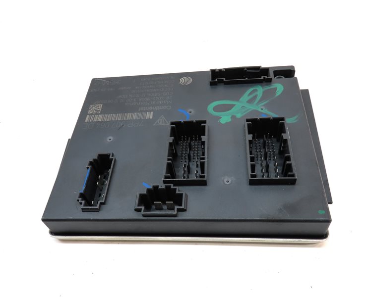 Thumbnail 4: 2011 PORSCHE CAYENNE (958) FRONT SECTION BODY CONTROL MODULE COMPUTER BCM