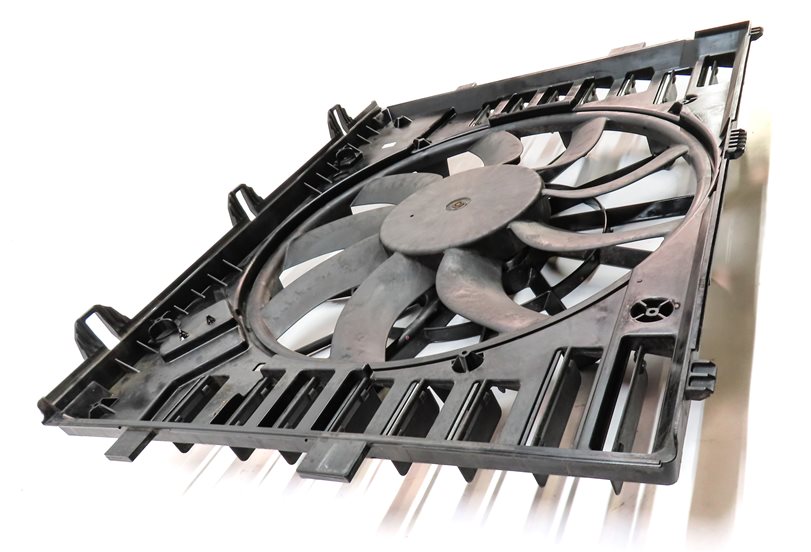 Thumbnail 4: 2011-2018 PORSCHE CAYENNE (958) 3.6L ENGINE RADIATOR COOLING FAN ASSEMBLY